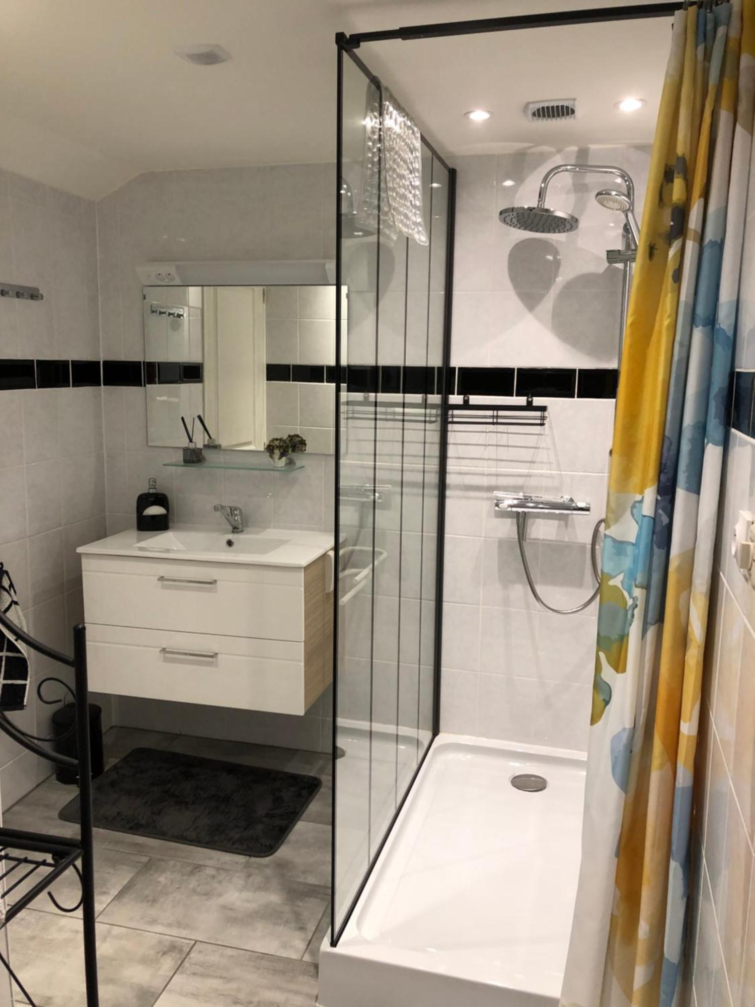 Le Voyageur Bed & Breakfast Saint-Bonnet-Troncais Luaran gambar