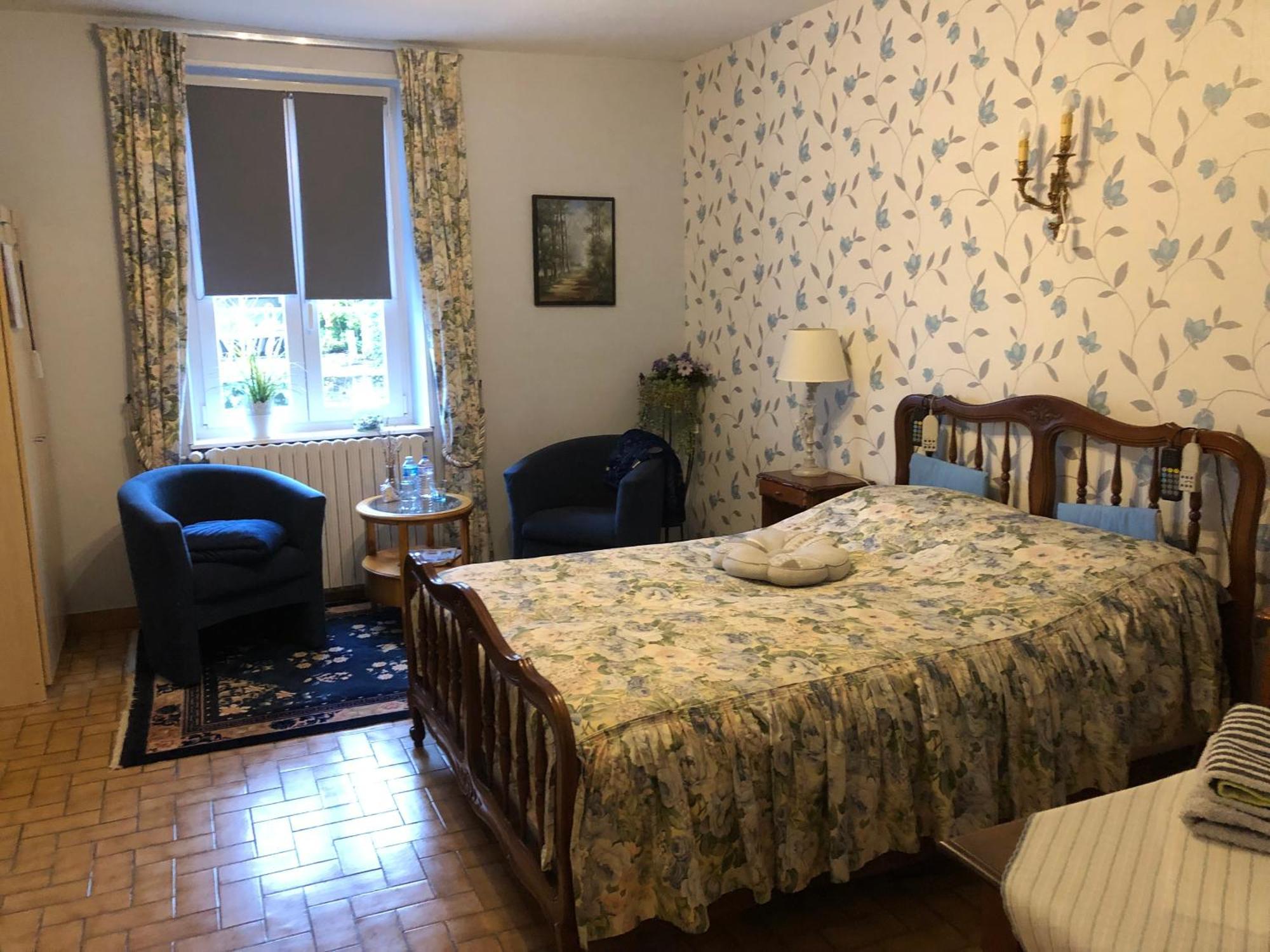 Le Voyageur Bed & Breakfast Saint-Bonnet-Troncais Luaran gambar